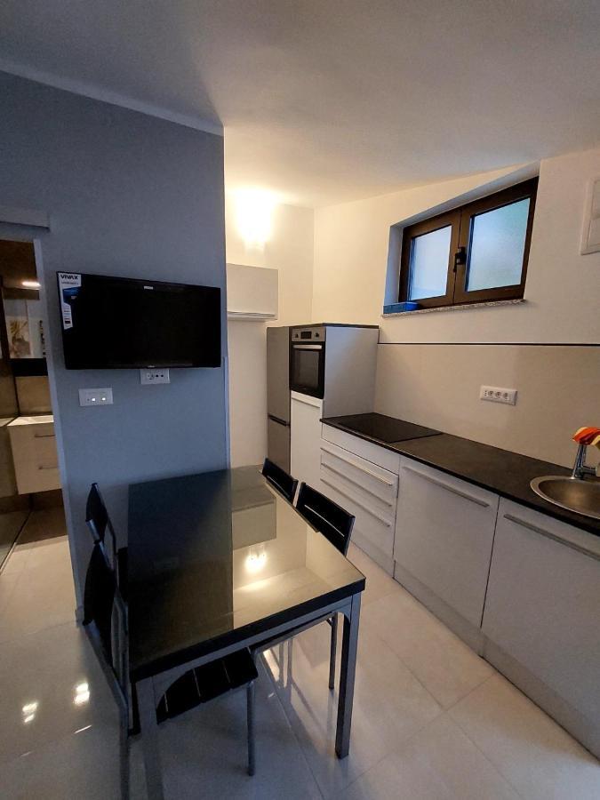 לוקובו Apartman Ulrich מראה חיצוני תמונה