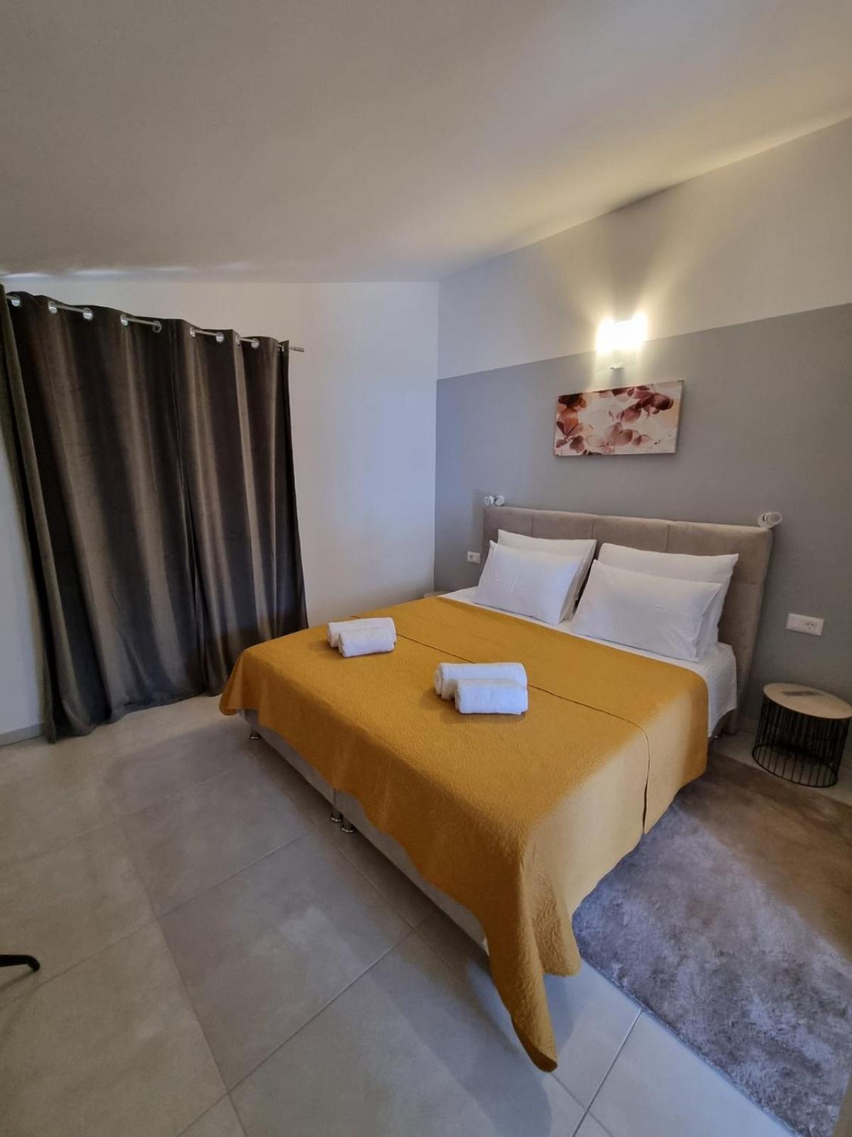 לוקובו Apartman Ulrich מראה חיצוני תמונה